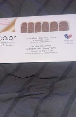 Color Street Chelsea Ya Later Glitter Nail Polish Strips